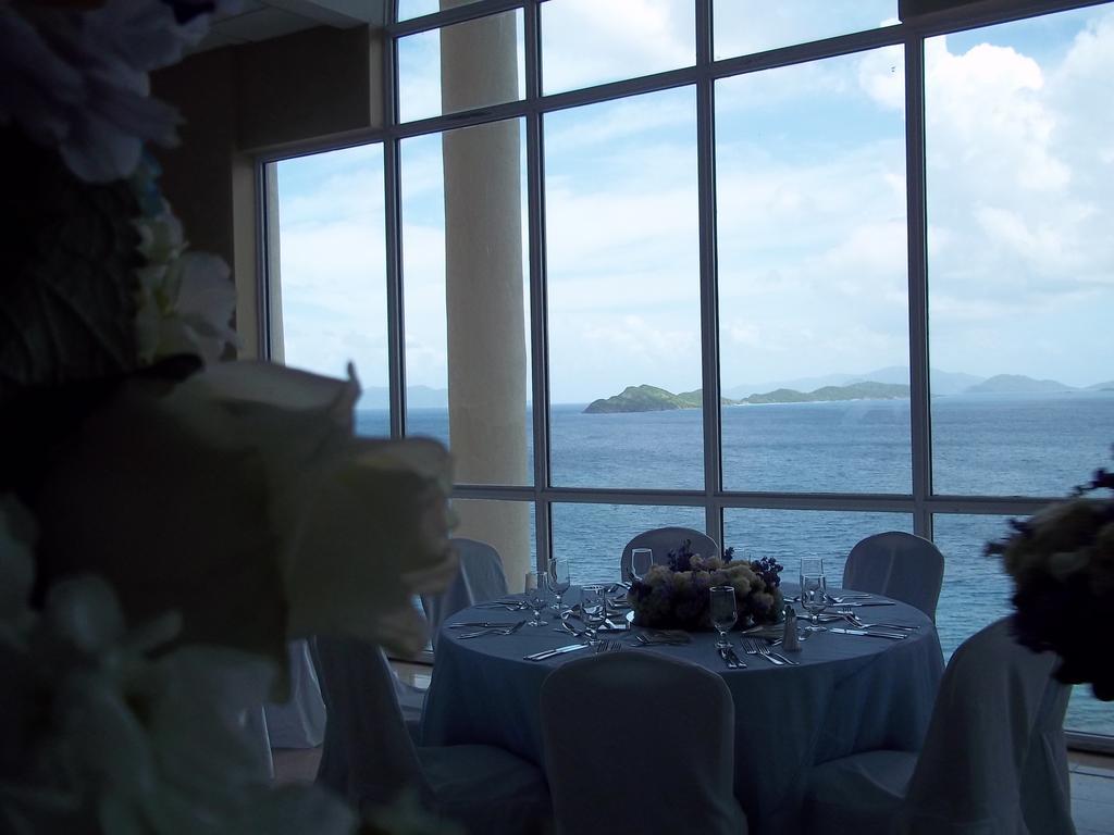 Sugar Bay Resort And Spa Smith Bay  Buitenkant foto